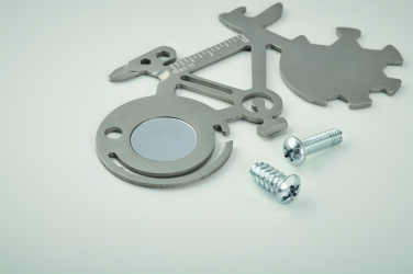 Logotrade firmakingituse foto: Roostevabast terasest multitööriist